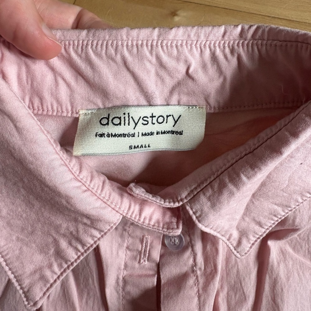 Dailystory Pink Button-Up Shirt